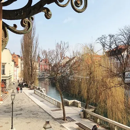 River And Castle View Rose Tour As شقة ليوبليانا